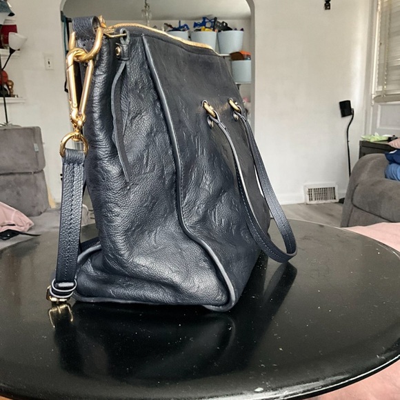 Louis Vuitton Lumineuse PM Infini - Picture 4 of 9